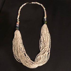 Bead necklace